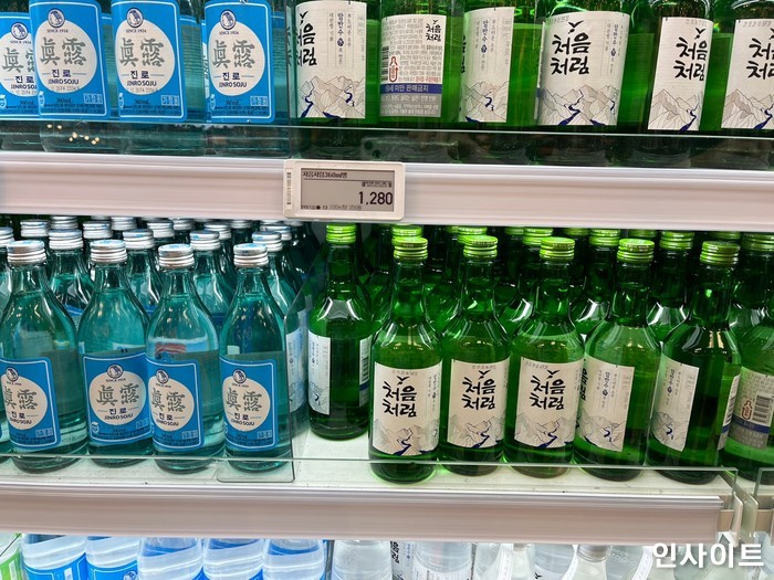 이번 주부터 소주·맥주 가격 인상된다...“편의점 소주 2천원 시대 열려”
