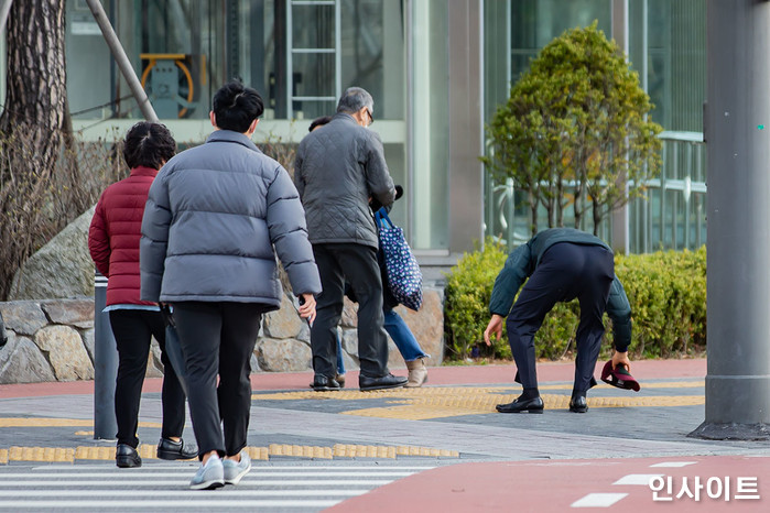 기온 전날보다 10도 안팎 뚝 떨어진 오늘(7일) 날씨, 강추위의 ‘시작’일 뿐이다