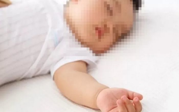 1살짜리 아들 칭얼대 시끄럽다고 ‘때려’ 죽게 한 20대 엄마