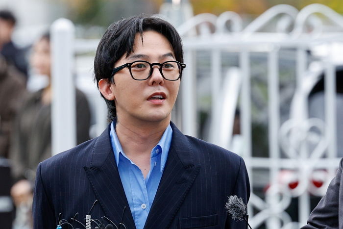 권지용 “제모 해 증거를 인멸? 명백한 허위사실...다리털 제공하겠다”