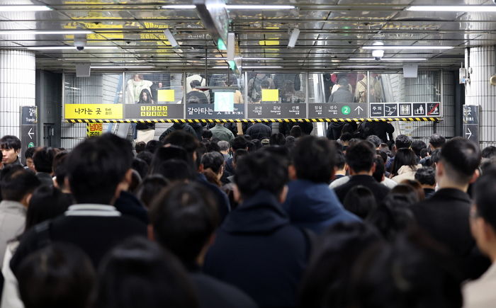 서울지하철 노조, 22일부터 ‘2차 총파업’ 예고