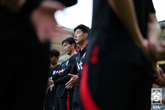 자국 축구 너무 못해서 포기하고 한국의 ‘손흥민·김민재’ 응원하는 중국인들