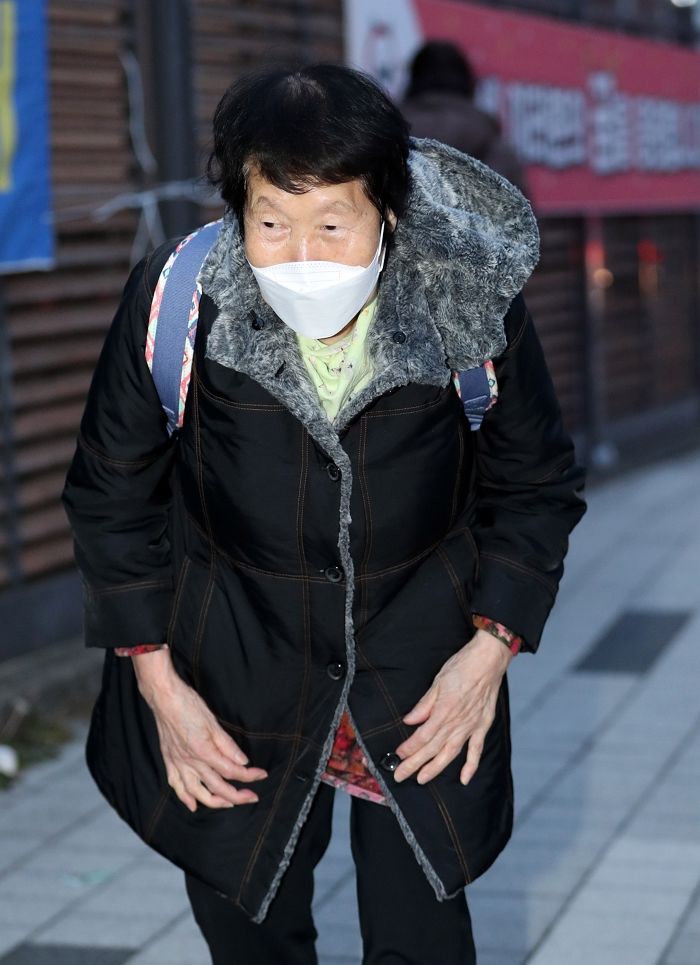 최고령 수험생 김정자 할머니, 손녀와 동문 되고 싶어 ‘숙명여대’ 지망