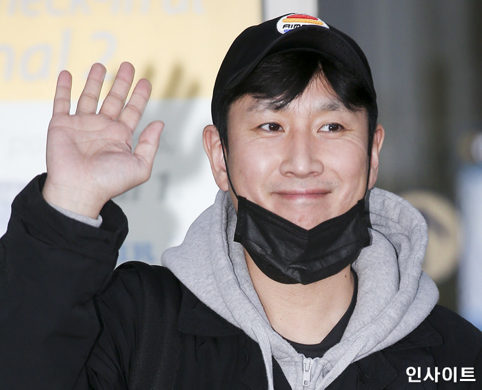 이선균, “마약인 줄 몰랐다”에서 “마약 투약 아닐 수 있다”고 주장 바꿔