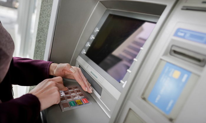 이제 실물 카드 없어도 QR코드로 ATM 입출금 가능해진다