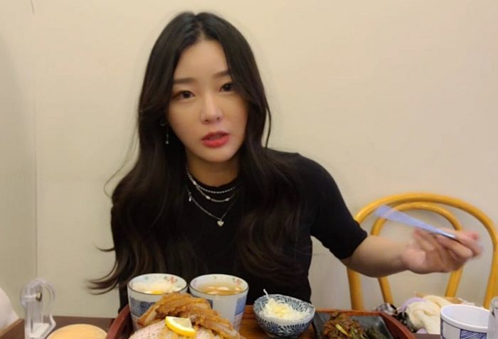 BJ 오세블리, PC방 흡연충 신고했다가 ‘어쩔 수 없다’는 알바 말에 결국 떠났다