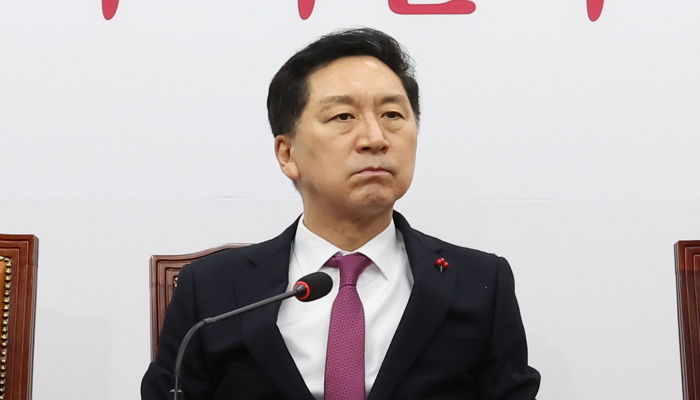 김기현, 국민의힘 대표직 전격 사퇴