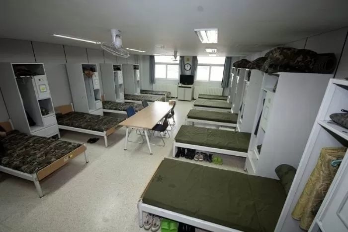 육군, 이제 6·25때부터 쓰던 모포 버리고 공군처럼 ‘솜이불’ 쓴다