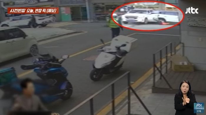 운전자 내리자 굴러간 SUV...치킨집 덮쳐 사장님 심각한 화상 입고 매장 박살났다 (영상)