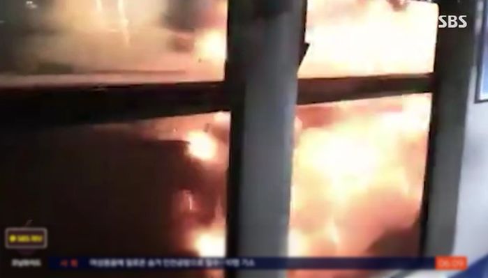 어제(3일) 퇴근길 지하철 1호선에서 ‘폭발음’ 들리더니 불꽃 번쩍...승객들 공포에 떨었다