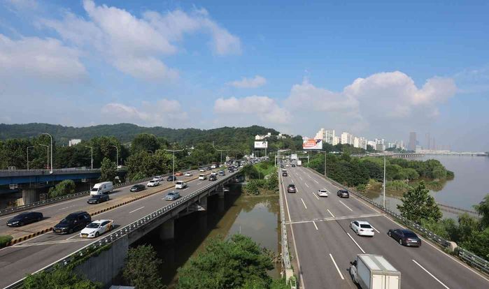올림픽대교 한강에서 흉기에 훼손된 여성 시신 발견