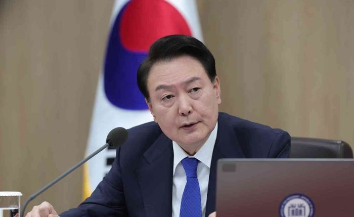 윤석열 대통령 지각 체크하던 유튜버, 결국 방심위 ‘접속 차단’