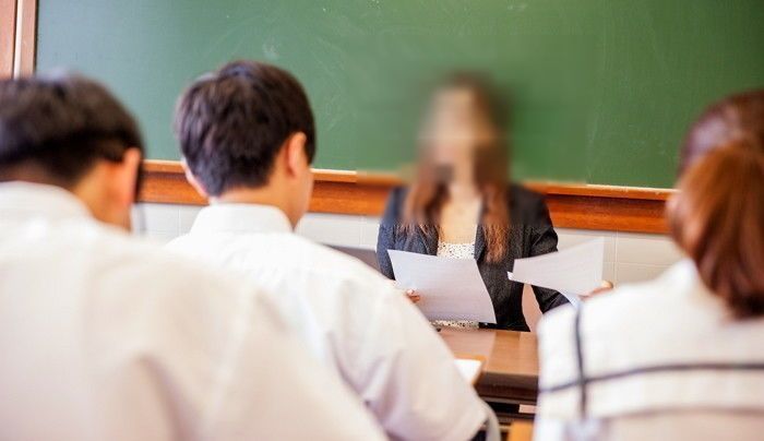 “최저시급보다 낮아...수능 다시 볼 것” 교직 떠나는 젊은 교사들
