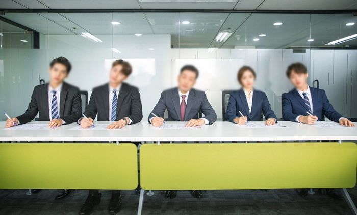 ‘체험형 인턴’ 뽑으면서 자격요건으로 ‘1년 이상 실무경험’ 요구한 유명 기업