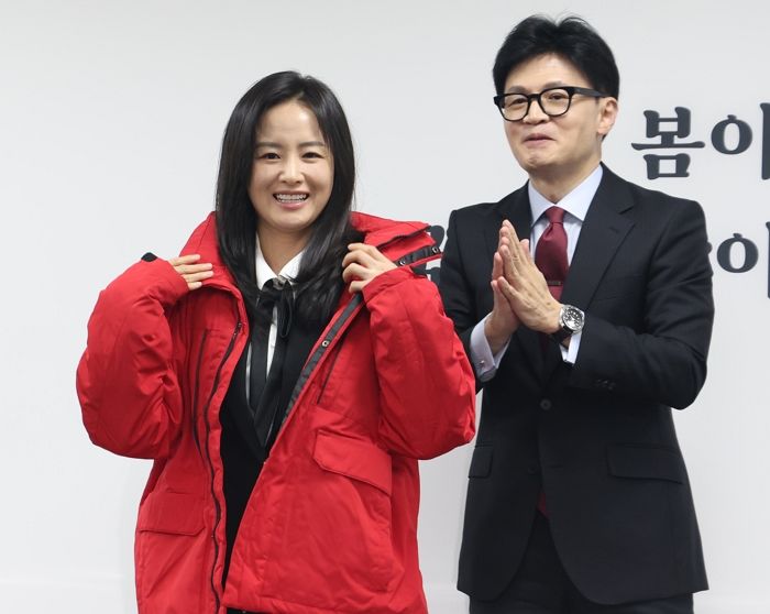 한동훈이 EBS에서 국민의힘으로 영입한 ‘고딩픽’ 미녀 스타강사의 정체