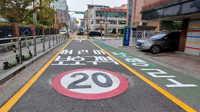 서울시, 스쿨존 제한속도 ‘30km→20km’ 낮춘다.. 50곳 추가