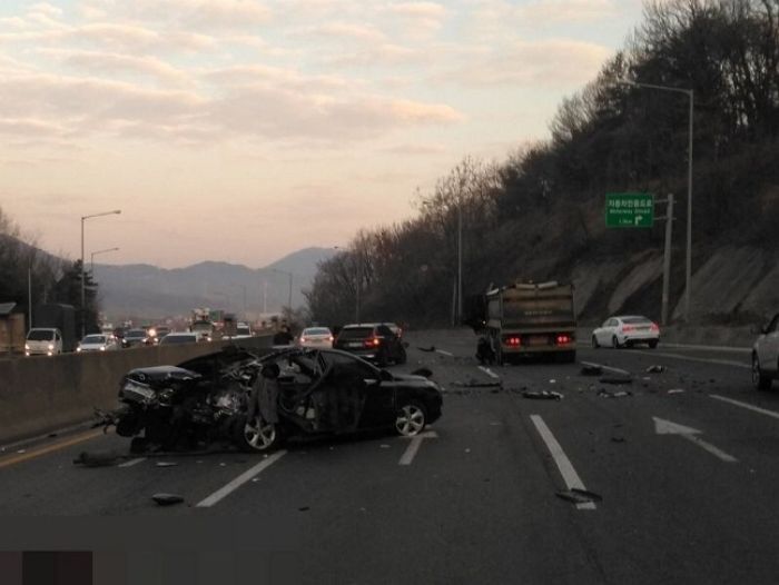 “죽은 엄마의 한을 풀어주세요”...역주행 사망 사고, 진짜 원인 밝혀졌다 (영상)
