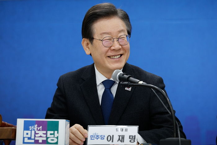 “차은우보다 이재명이 이상형”...민주당 전략공천 받은 안귀령 과거 발언 재조명 (영상)