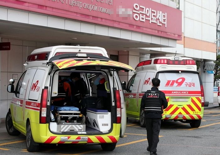 “보건소에서 일하던 30대 딸이 업무 강요 등 ‘갑질’ 때문에 극단적 선택했습니다”