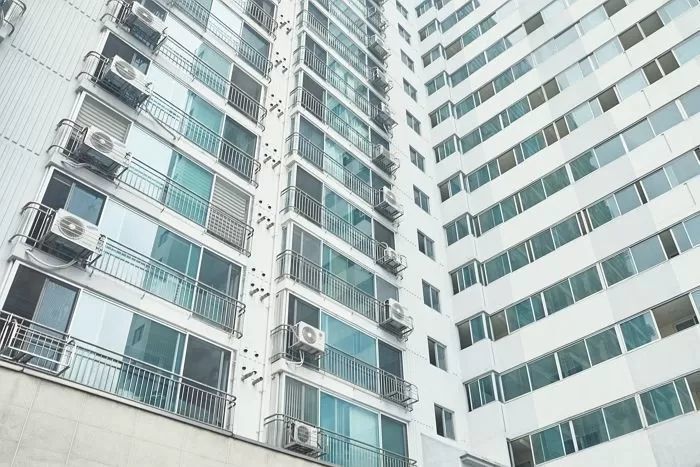 순천 한 아파트서 30대 엄마·10대 형제, 의식 잃은 채 발견
