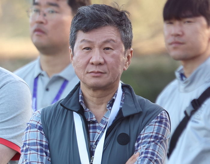 축구협회 직원, 아시안컵 직전 전지훈련 중 선수들과 ‘판돈’ 걸고 카드도박했다