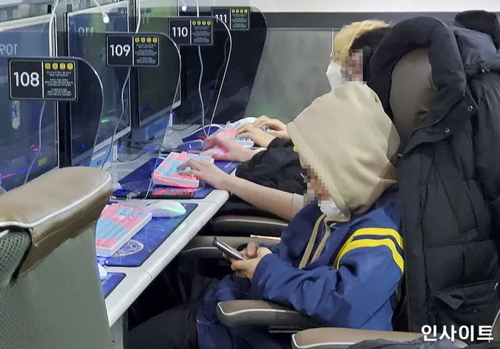“누가 요즘 게임하러 PC방 가나요, 집에서 하지”...PC방, 폐업 갈수록 증가