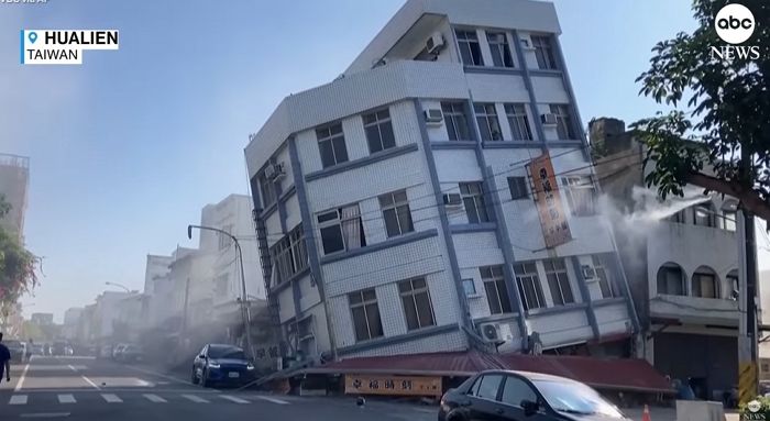 대만 소방당국 “강진으로 1명 사망, 50여명 부상”