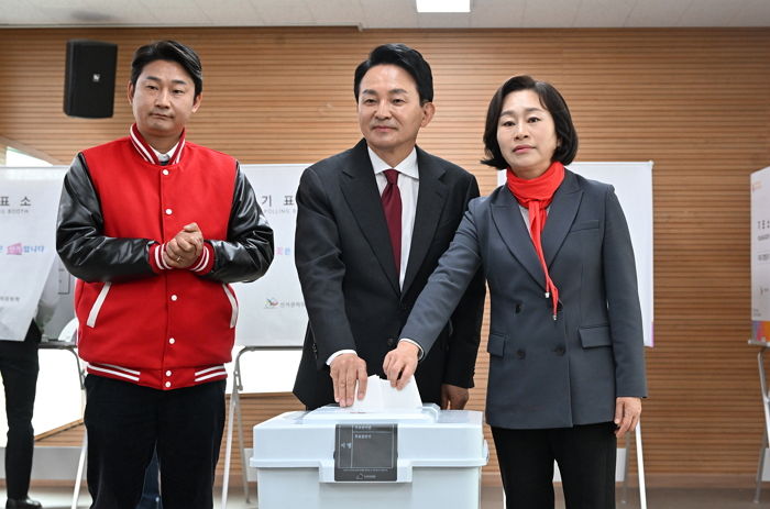 원희룡 도운 이천수...“월드컵 때는 ‘원팀’이던 국민들, 선거 때 갈라져 충격”