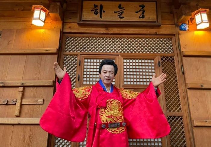 경찰, 허경영 신도 성추행 혐의 ‘하늘궁’ 압수수색