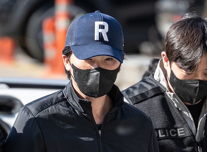 두산 현역 선수 8명, 오재원에 ‘수면제 대리 처방’ 자진 신고...협박 카톡까지 공개