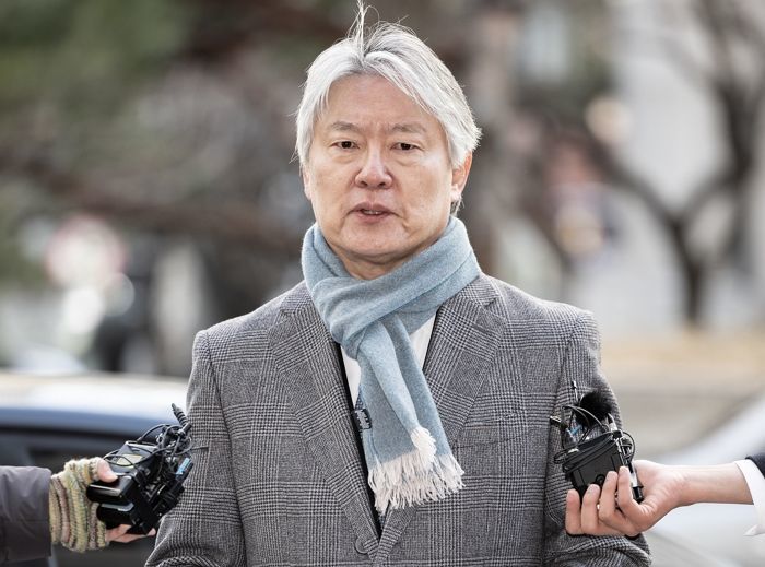 노환규 전 의협 회장, 민희진 겨냥 “저런 사람 돈 버는 건 괜찮고... 의사들에는 알러지 반응”