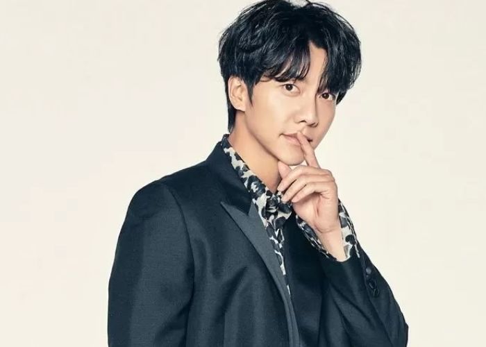 이승기, ‘코인 뒷거래 의혹’ 재판서 자기 이름 수차례 언급한 MC몽과 ‘한솥밥’ 약속