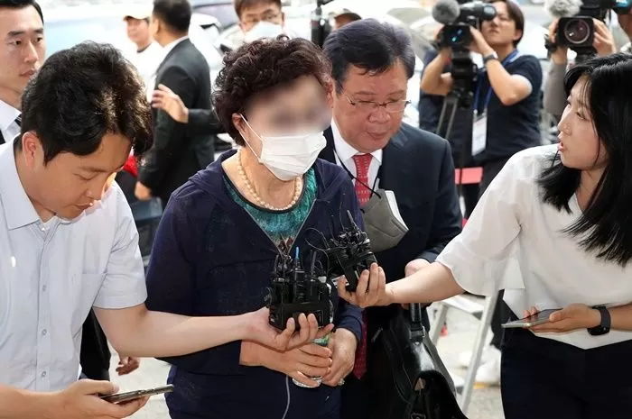 ‘잔고 위조’ 윤 대통령 장모 최은순씨, ‘어버이날’에 가석방 허가