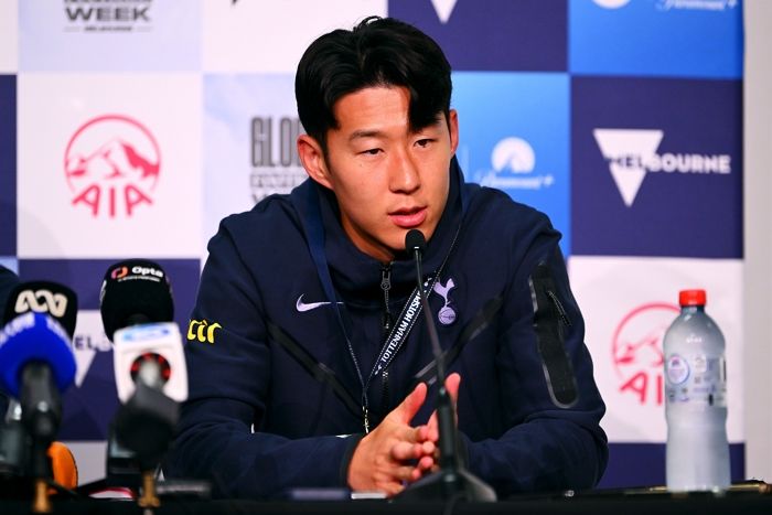 2연속 ‘임시감독 체제’에 욕먹는 대한축구협회...‘캡틴’ 손흥민, 직접 소신 밝혔다