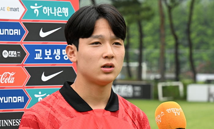 18살에 벌써 올시즌 K리그 4골...‘영국리그’ 이적설 터진 축구 천재 (영상)