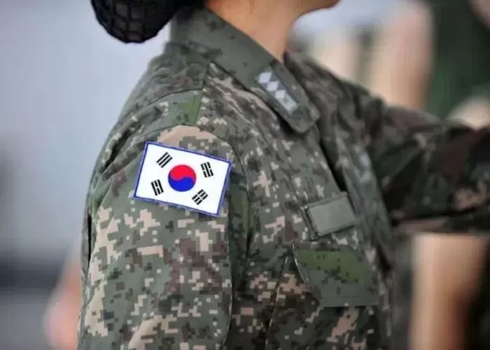 ‘규정위반 얼차려’ 지시한 여중대장, 훈련병 사망 18일 만에 경찰 입건