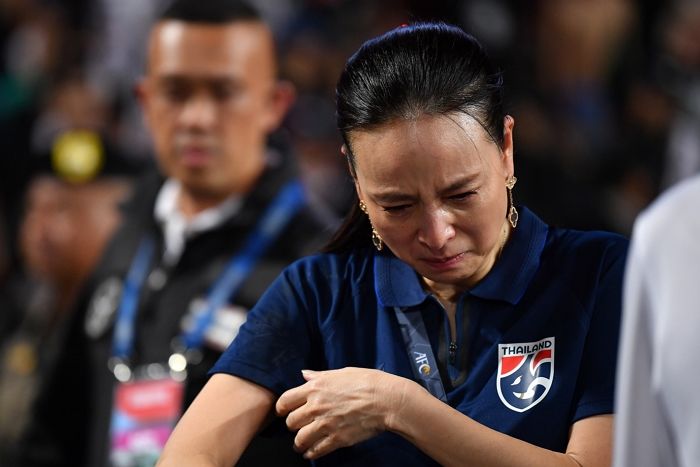 태국 최초의 여성 축구협회장, 월드컵 진출 좌절된 선수들 위로하며 함께 ‘눈물’ 흘렸다