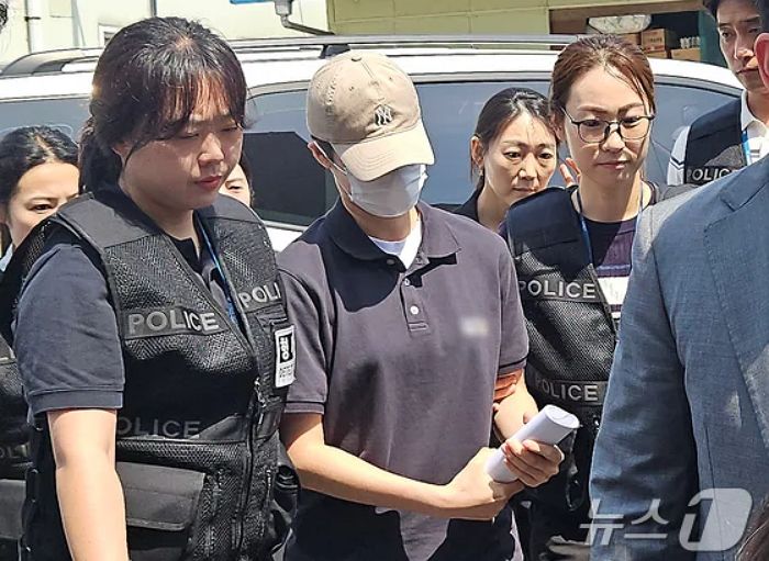 ‘얼차려 훈련병 사망’ 사건 중대장·부중대장 구속...증거인멸의 우려