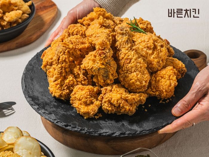 바른치킨, 다이어터들 취향 저격하는 ‘저나트륨’ 치킨 선봬