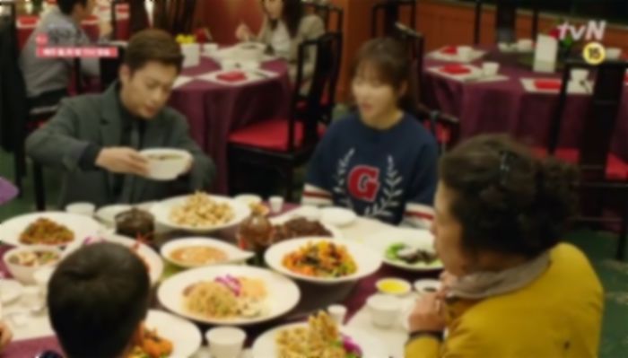 20명 단체 손님 와서 일부러 양 많이 줬더니...오히려 “양심 없다” 막말한 손님