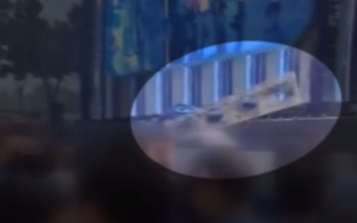 1시간도 안 돼 중단된 과천 ‘흠뻑쇼’... 아수라장 된 현장, 어느 정도인가 봤더니