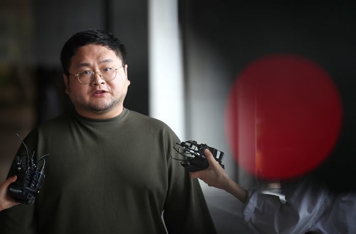 검찰, ‘쯔양 공갈·협박 혐의’ 유튜버 구제역·전국진 사전구속영장 청구