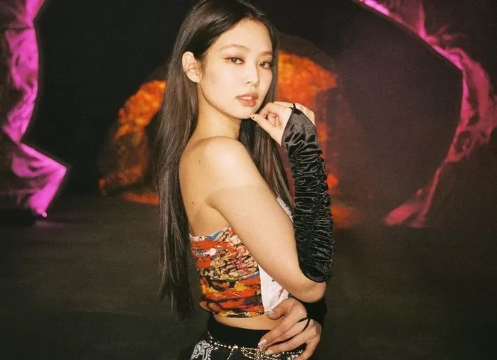 Instagram 'jennierubyjane'