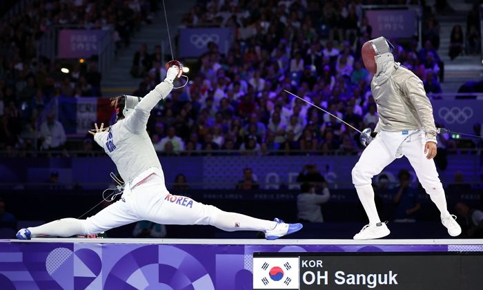 펜싱 오상욱, 한국 선수단 첫 금메달... ‘사브르’ 개인전 우승