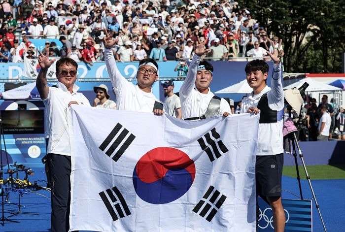 “아직 진짜는 시작도 안 했다”... 올림픽 목표 조기 달성한 한국, ‘금메달 사냥’ 계속된다