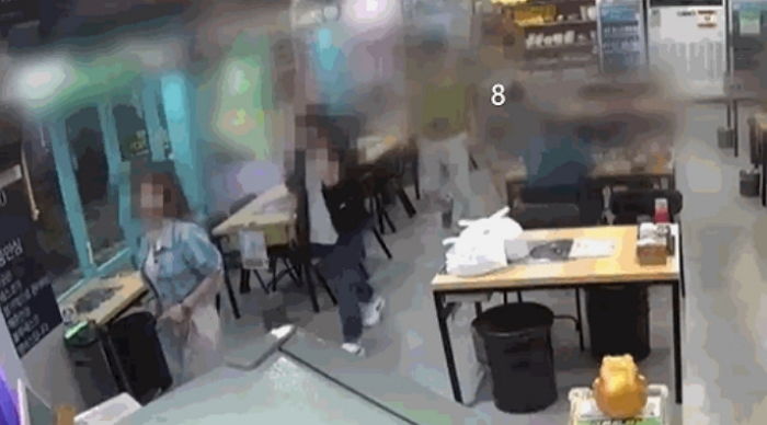 “중간 계산서 주세요”... 부천 횟집서 13만원 ‘먹튀’한 남녀 8명 (영상)