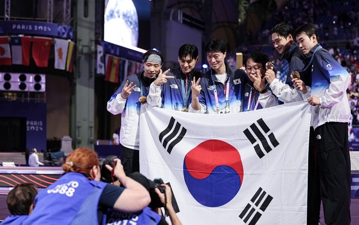 한국 사브르 대표팀 ‘조커’로 나와 금메달 딴 도경동... ‘조기전역’까지 따냈다