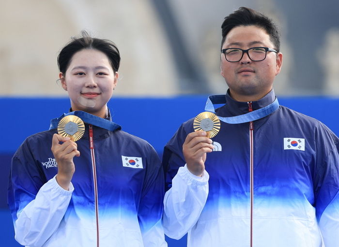 ‘효자 종목’ 양궁, 혼성전 금메달... 유도‧배드민턴도 은·동메달 대거 수확