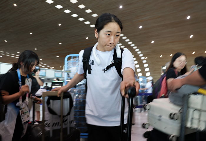 안세영, 기자회견 불참 이유 묻자 머뭇거리더니... “협회서 아무 말도 말고 기다리라 해”