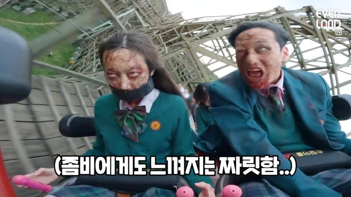 티익스프레스 타고 ‘수직 낙하’ 순간에도 끝까지 좀비 연기하는 배우들의 직업 정신 (영상)